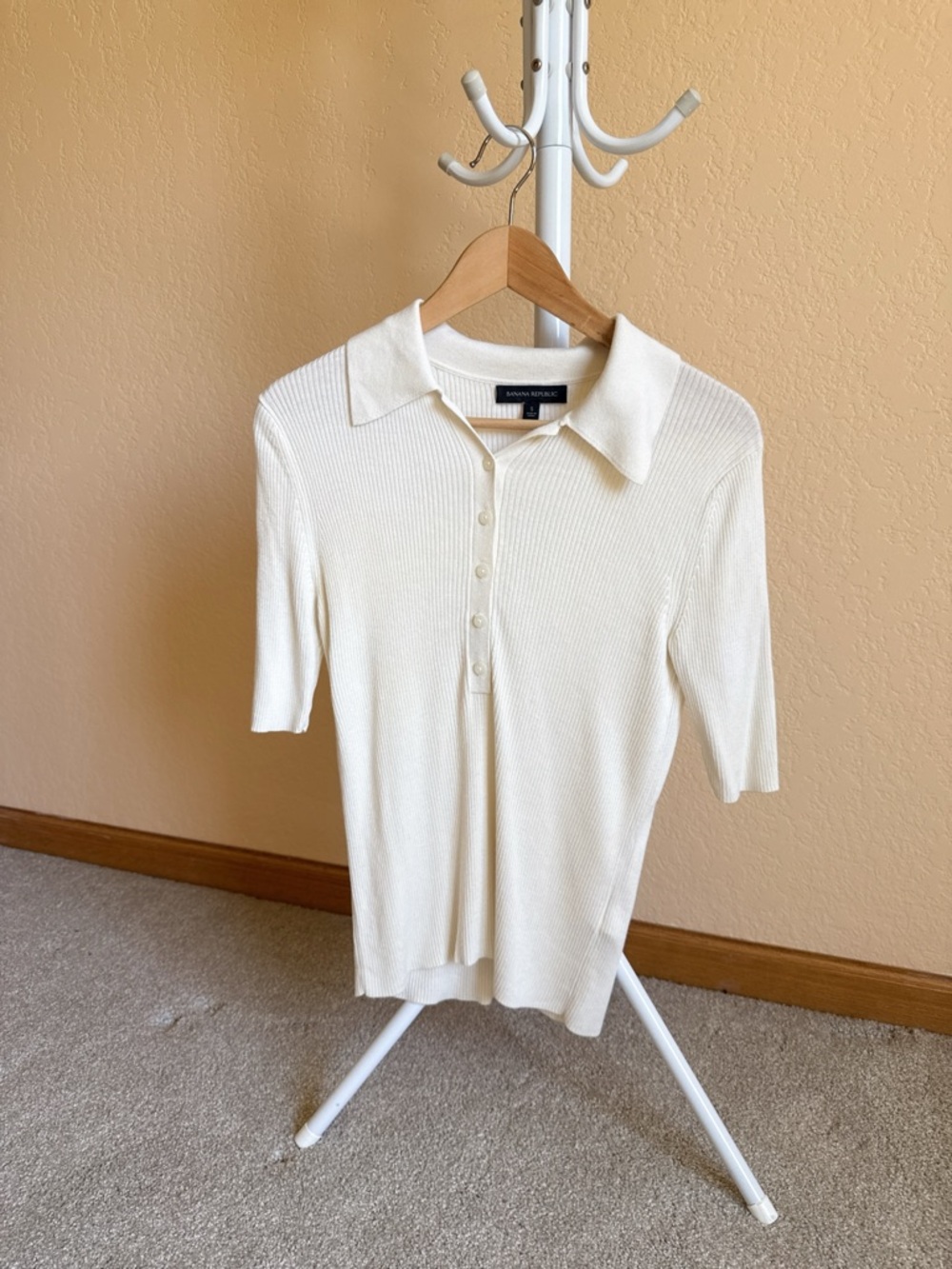 Banana Republic Ribbed Polo Button-Up Top in White Size S